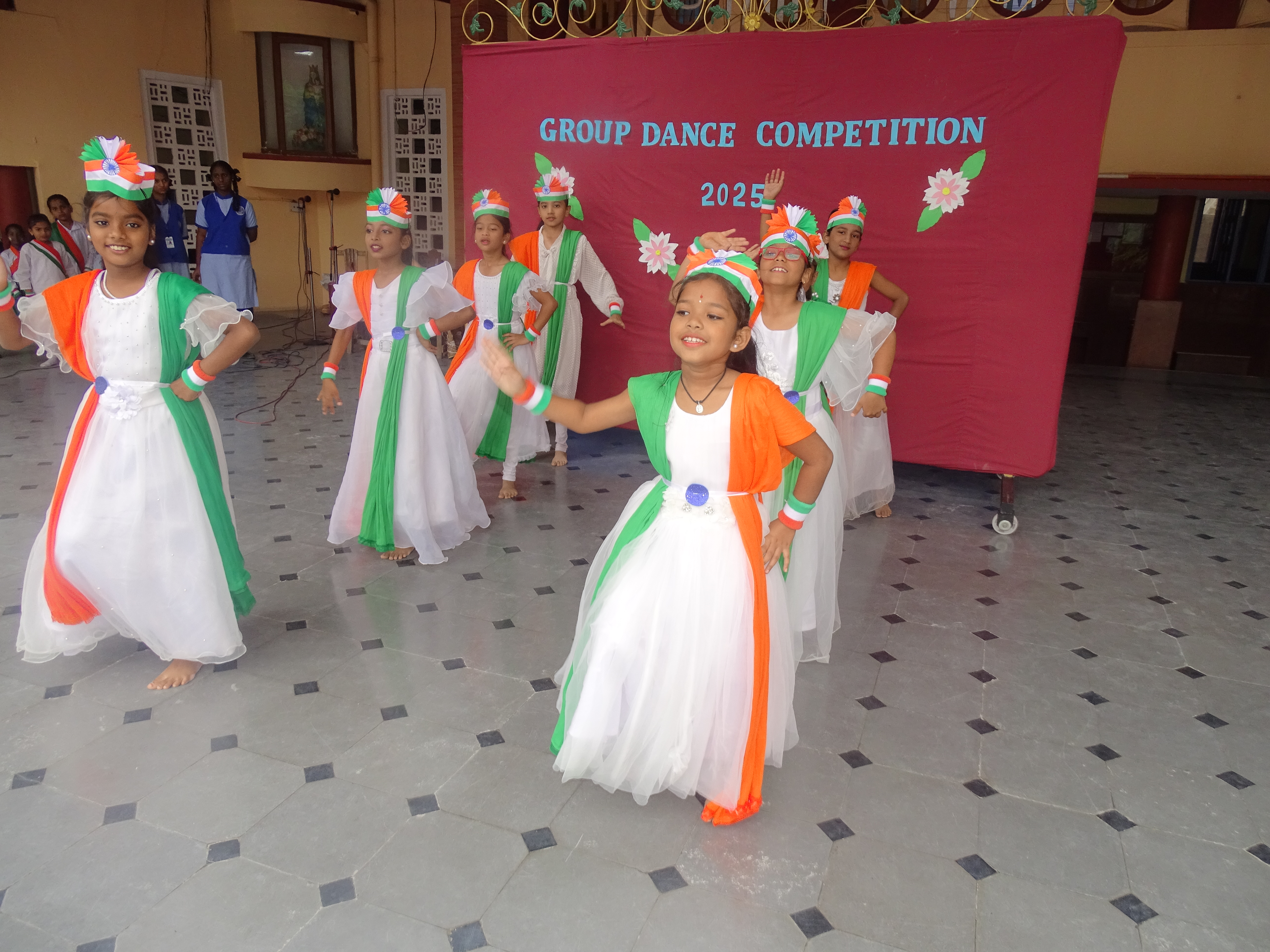 26-Aug- Group Dance-25-26